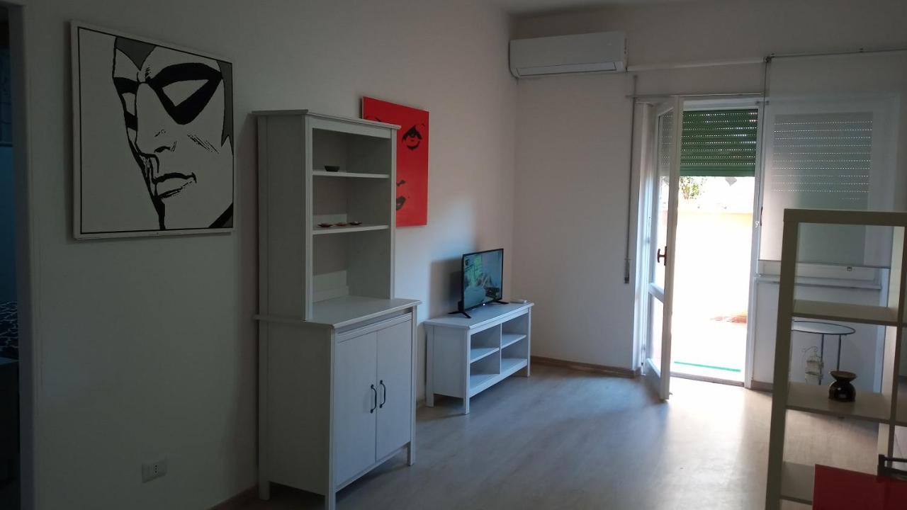 Giordiehouse2 * Latina