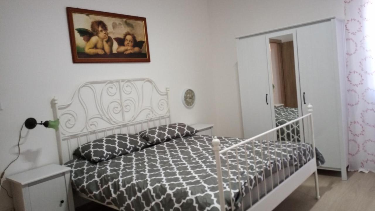 Apartment Giordiehouse2 Latina
